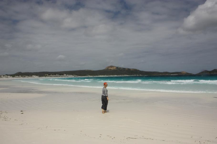 Anke hat den Strand für sich&hellip;