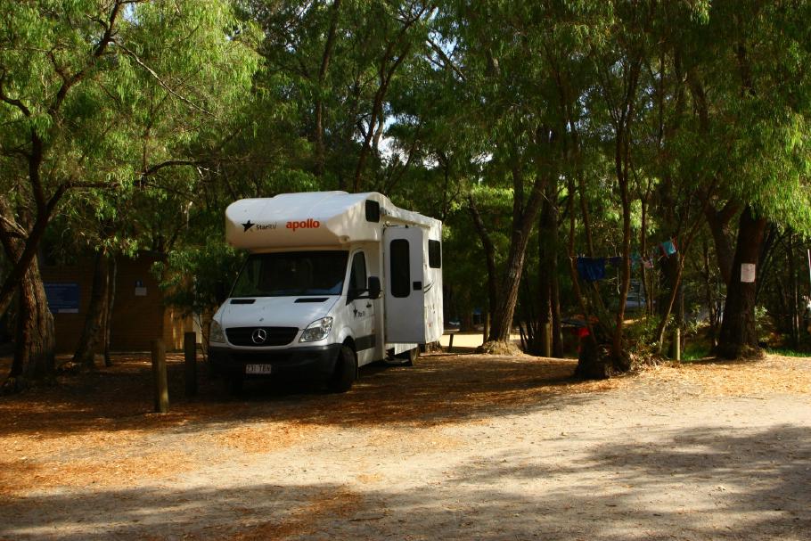 Wir campen hier einfach aber sehr schön.