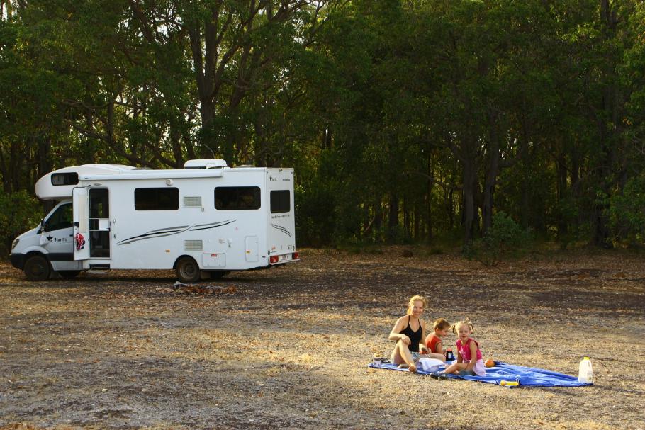Frühstück inmitten der Natur