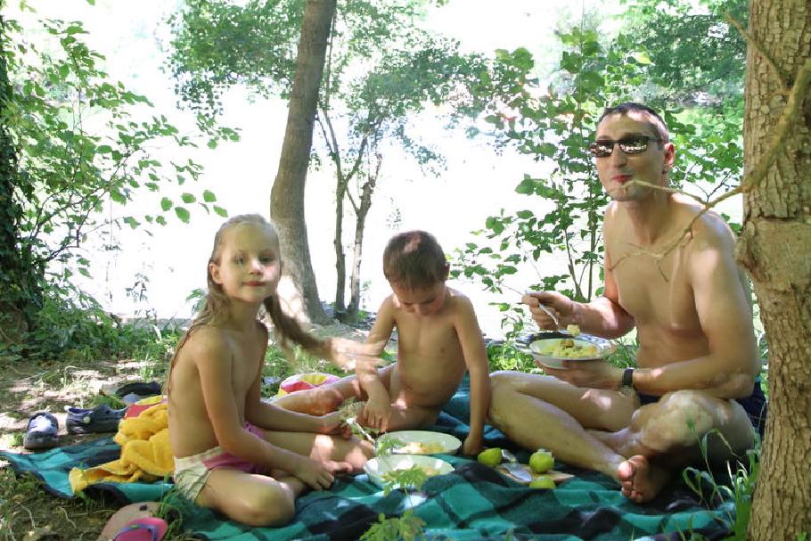 Paella passt perfekt zum Wetter hier.