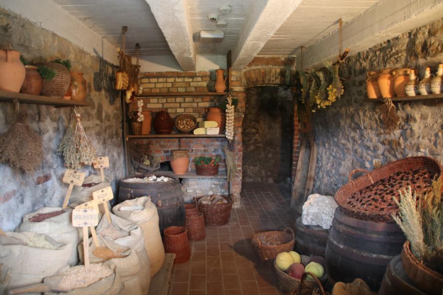 So eine schöne Vorratskammer hätte ich auch gern.