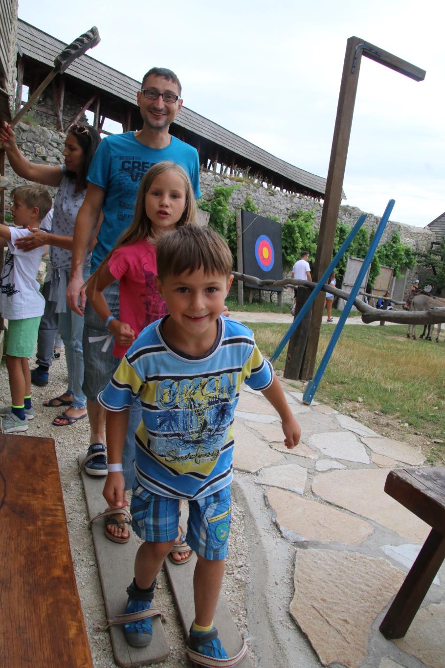 Was hat ein Tausendfüßler, was wir nicht haben.