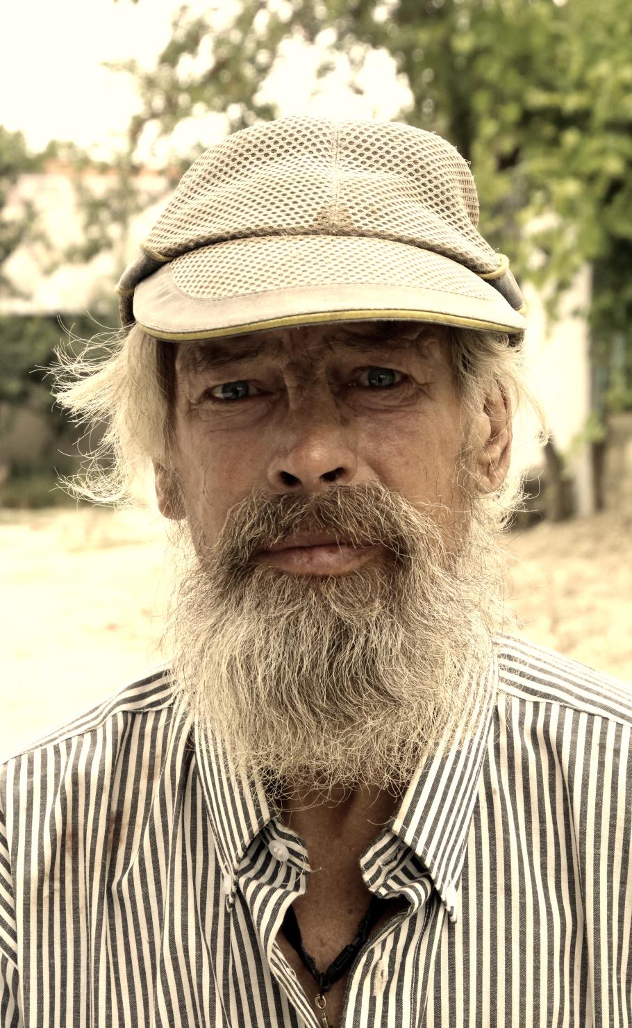 Überall sind interessante Gesichter zu sehen.