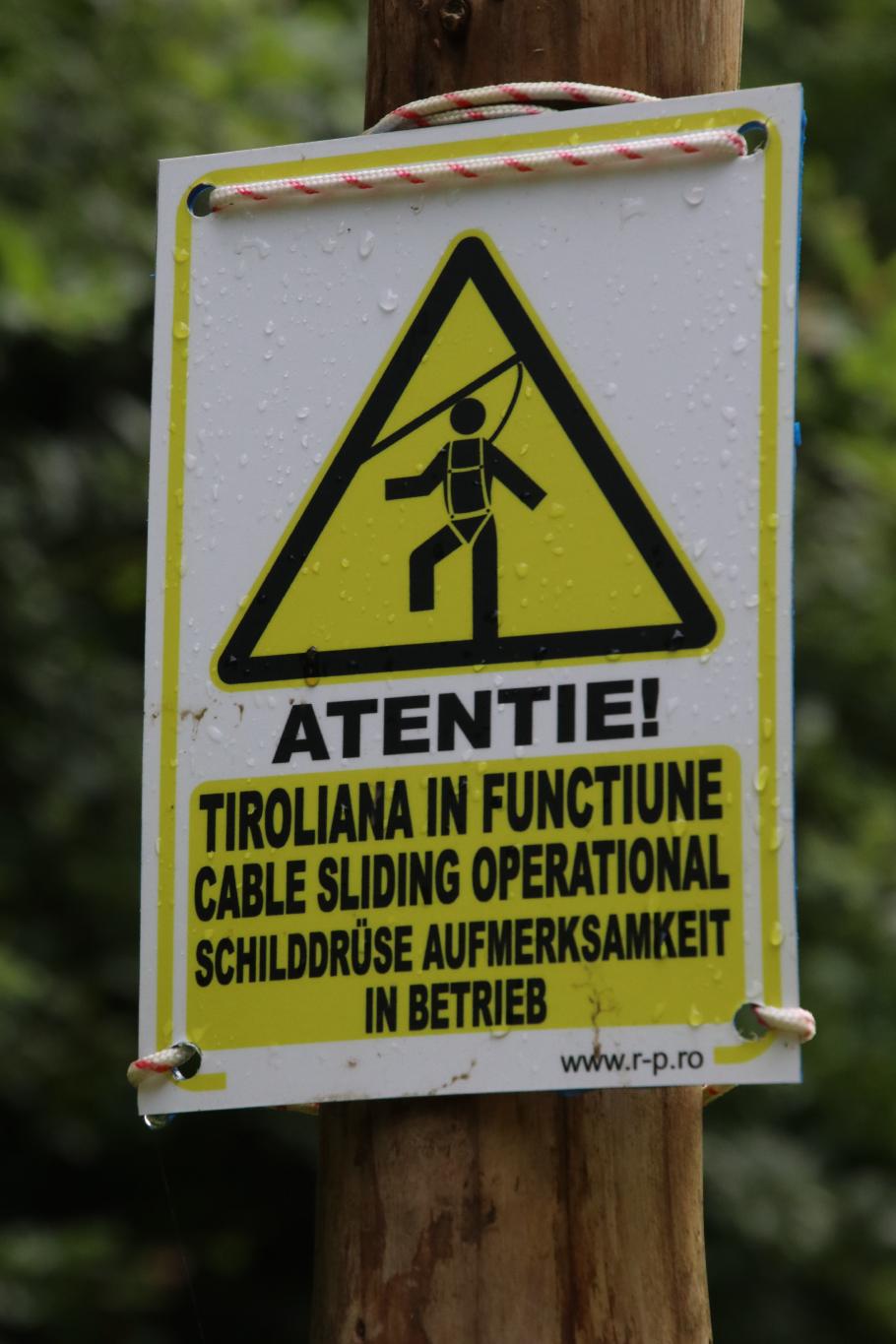 Nein, wir haben es auch nicht herausbekommen.