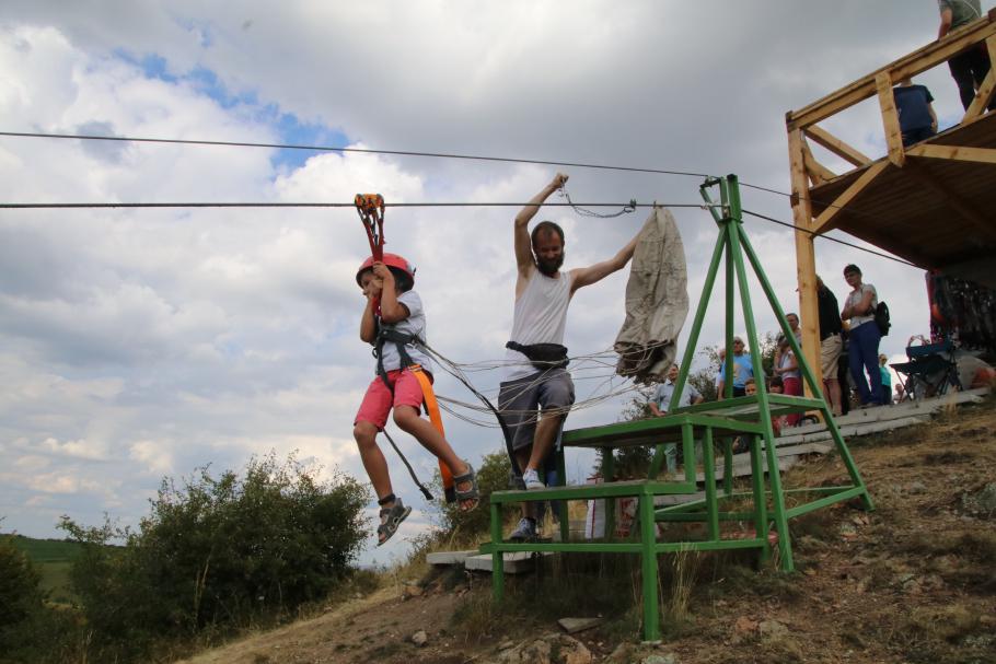 Felix startet als nächstes.