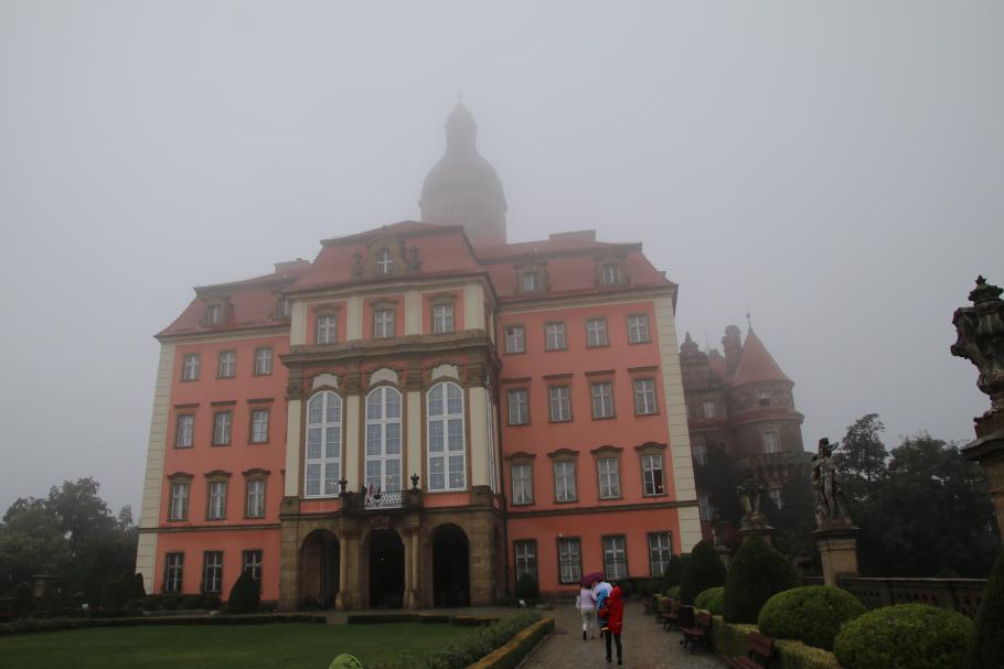 Sieht eher schottisch aus heute.