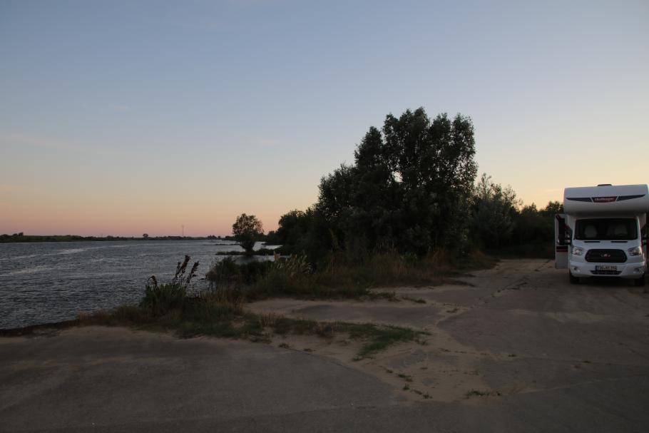 Außer der Weichsel hören wir hier nichts.