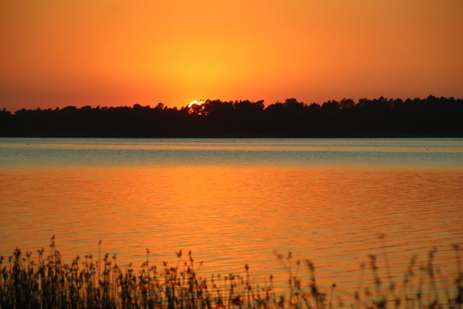 Als es dämmert, wollen wir weiter fahren.