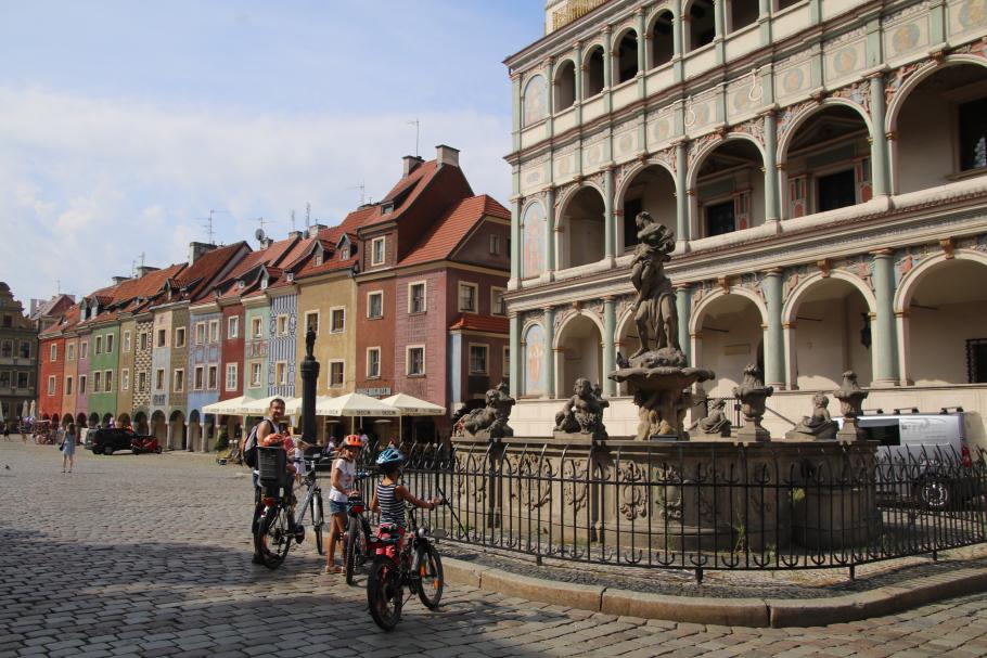 Die bunten Häuser erinnern an Danzig.
