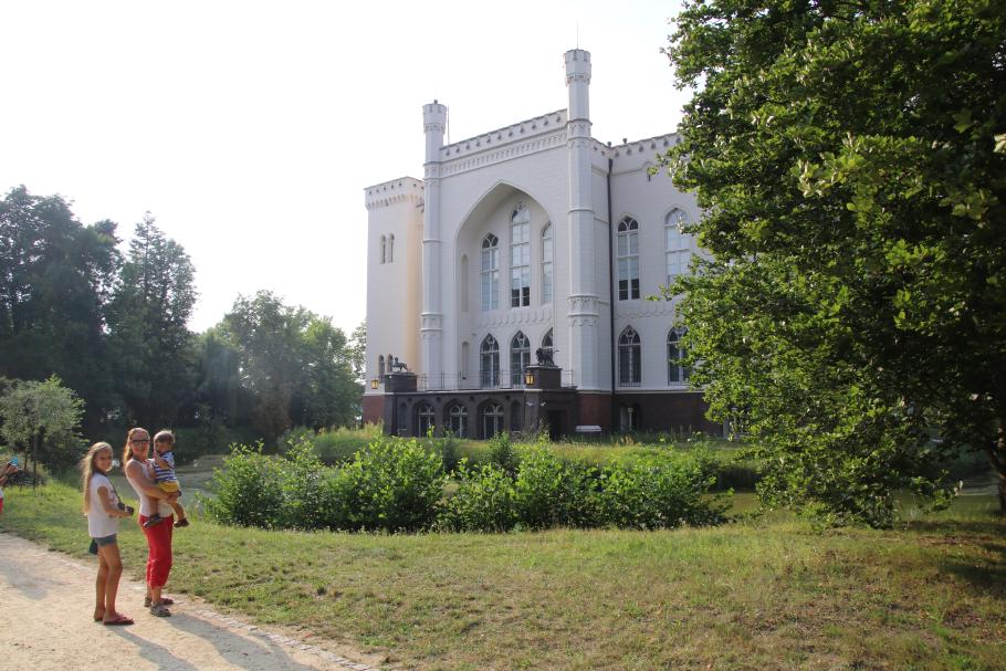 Das Schloss am Park lassen wir heute aus.
