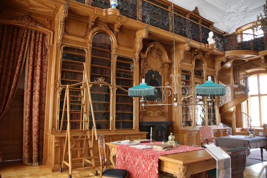 Eine beeindruckende Bibliothek.