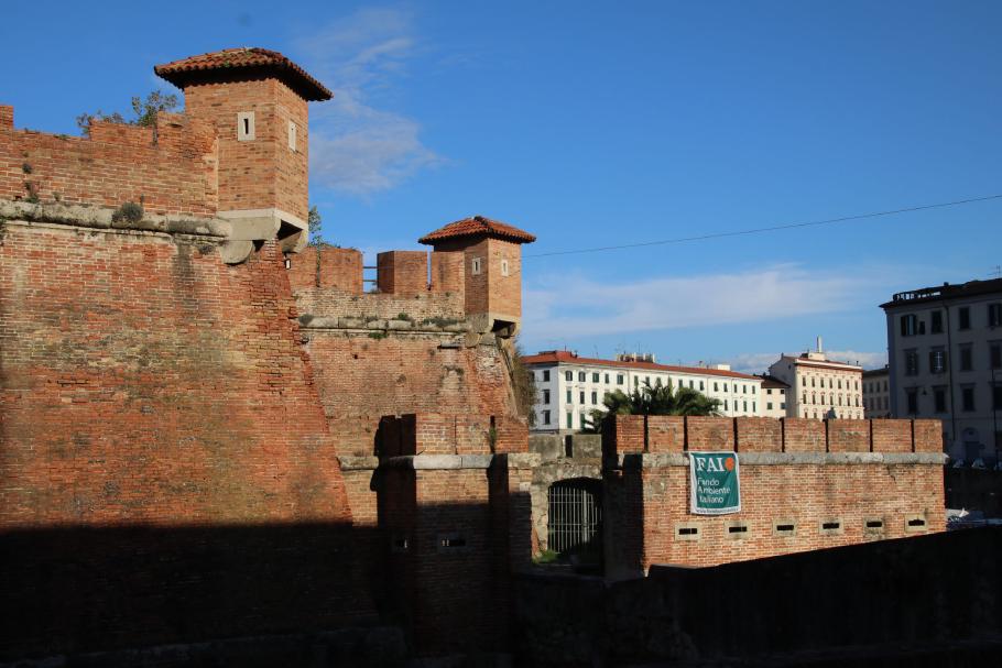 In der alten Festungsanlage von Livorno ist nun eine Parkanlage.