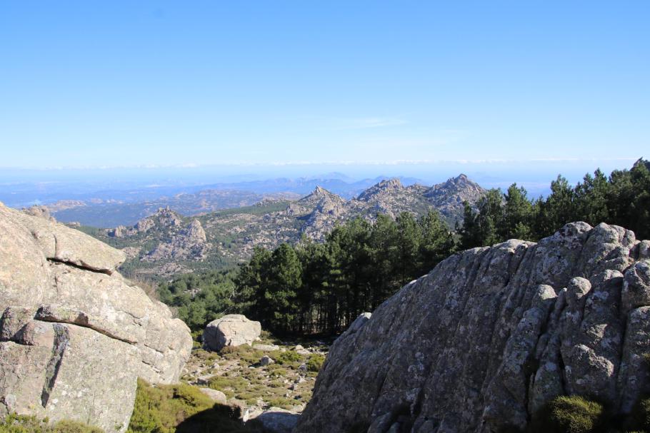 Blick über die Bergkette.