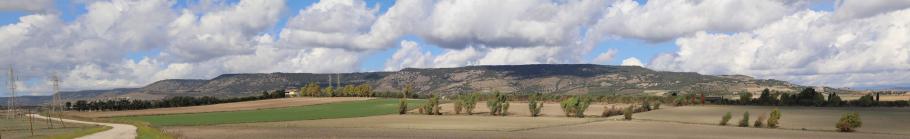 Die Hochebene ist schon von Weitem zu sehen.