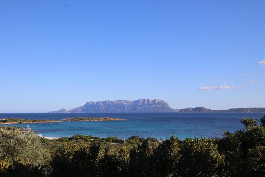Zurück am Cala Banana. Den kennen wir schon und bis zur Fähre sind es von hier nur 15 Minuten.
