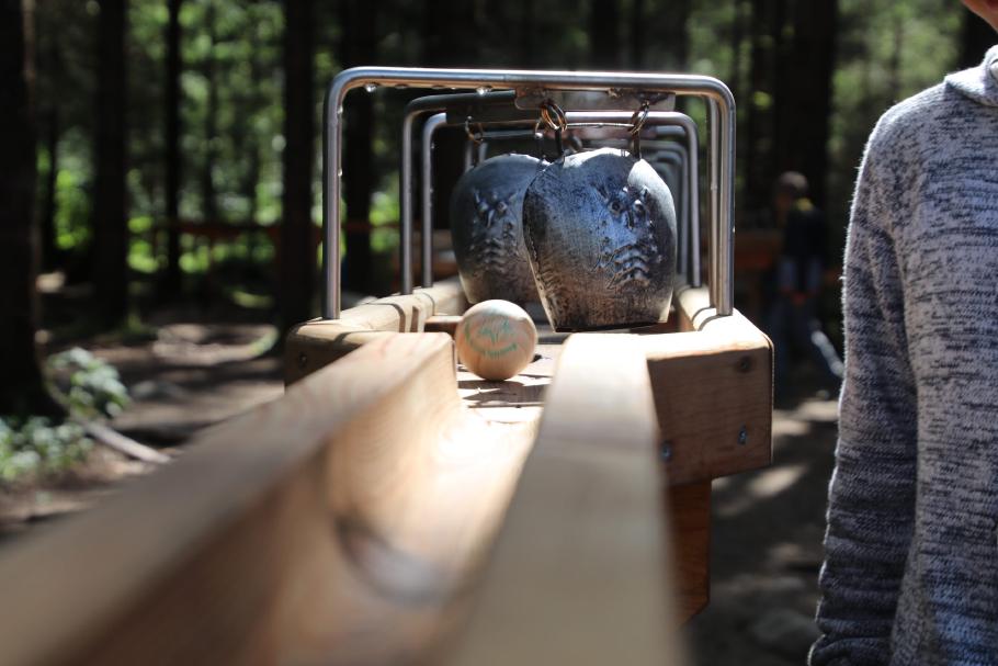 Das Kugel-Glockenspiel gehört zu unseren Favoriten.