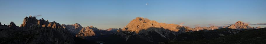 Der Sonnenaufgang hier ist wirklich beeindruckend.