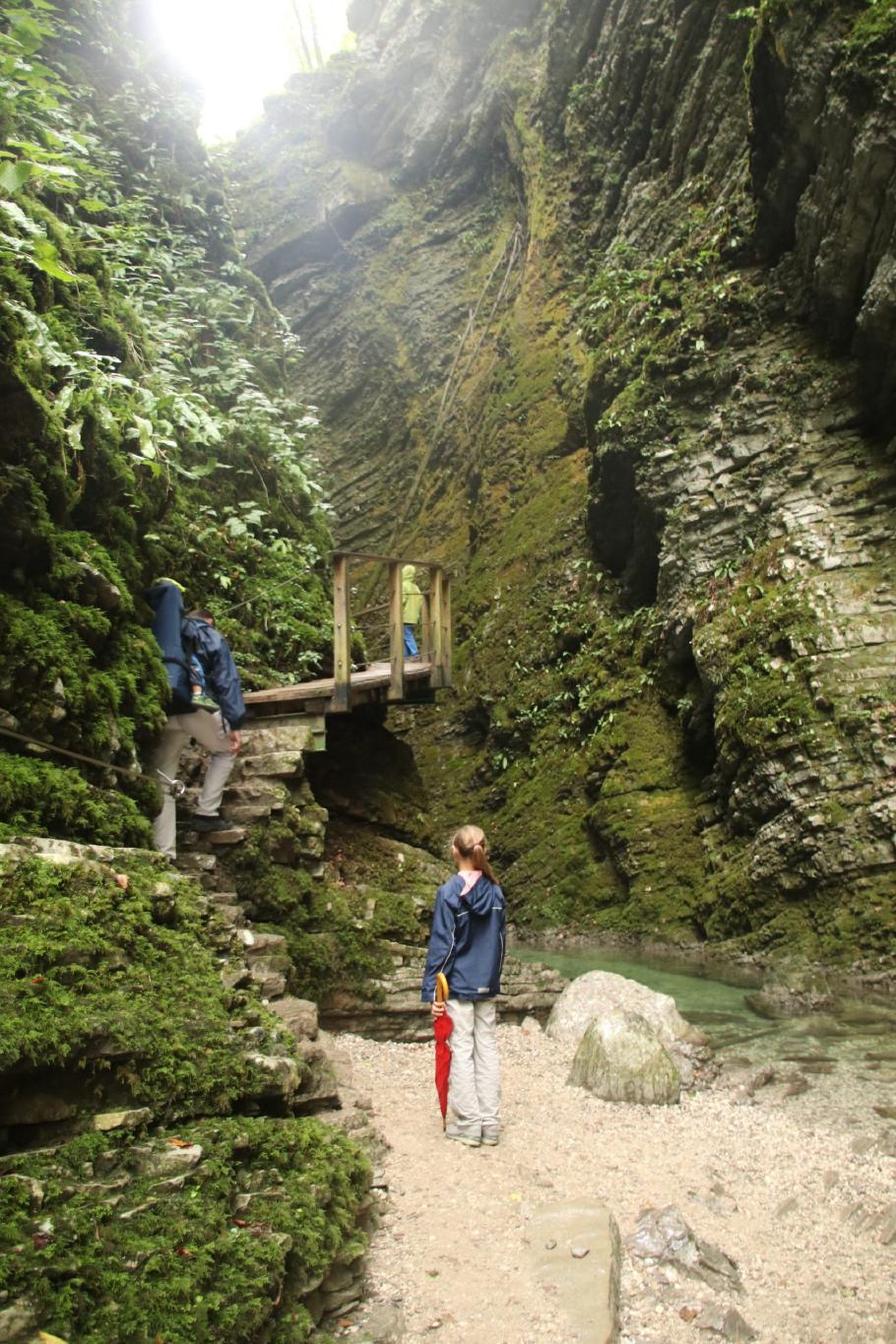 Aufstieg zum Kozjak-Wasserfall.
