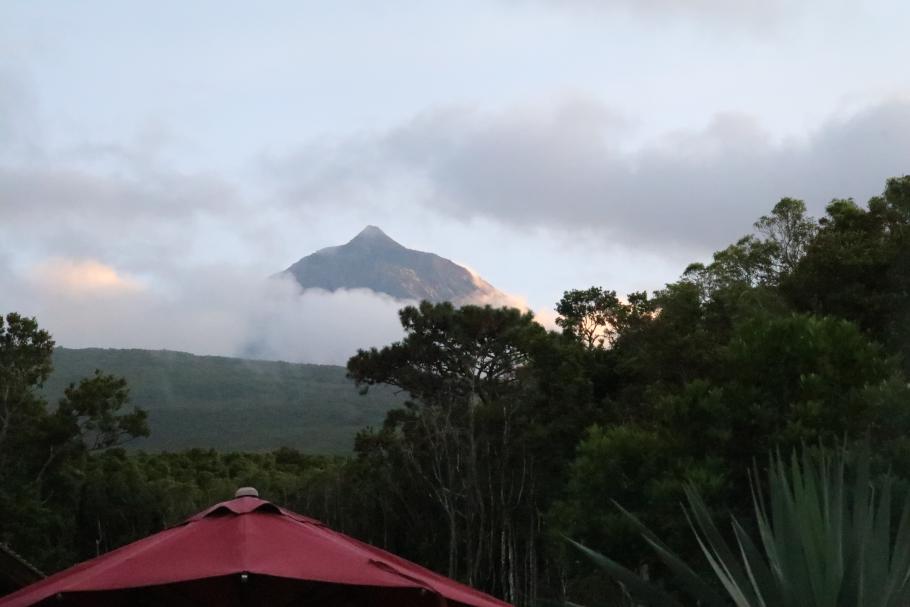 Der Tag endet, wie er begonnen hat