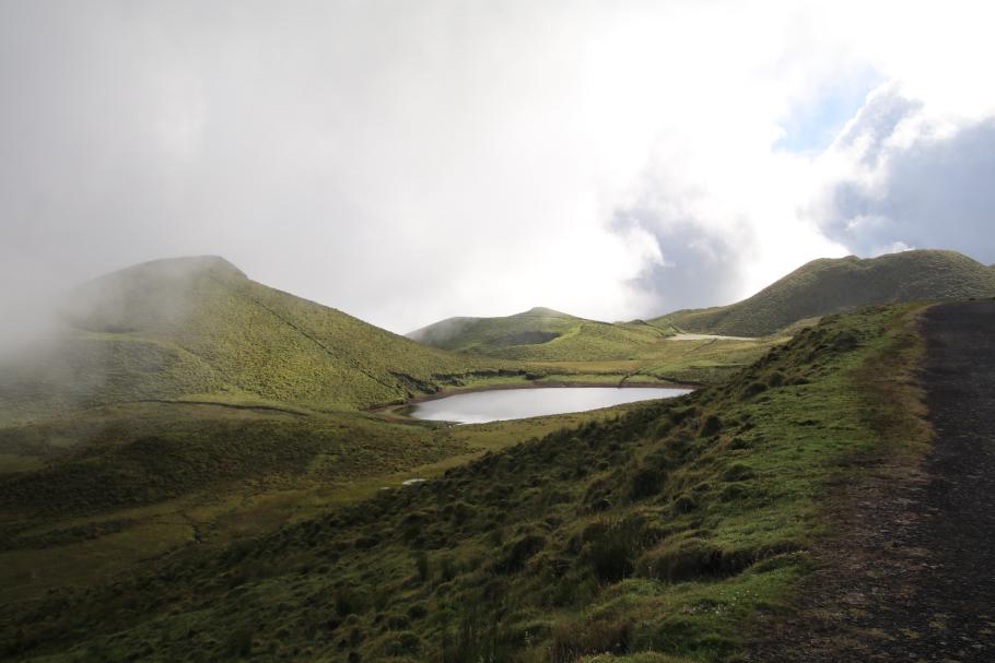 Der Lagoa do Peixinho ist der letzte der Seen hier oben