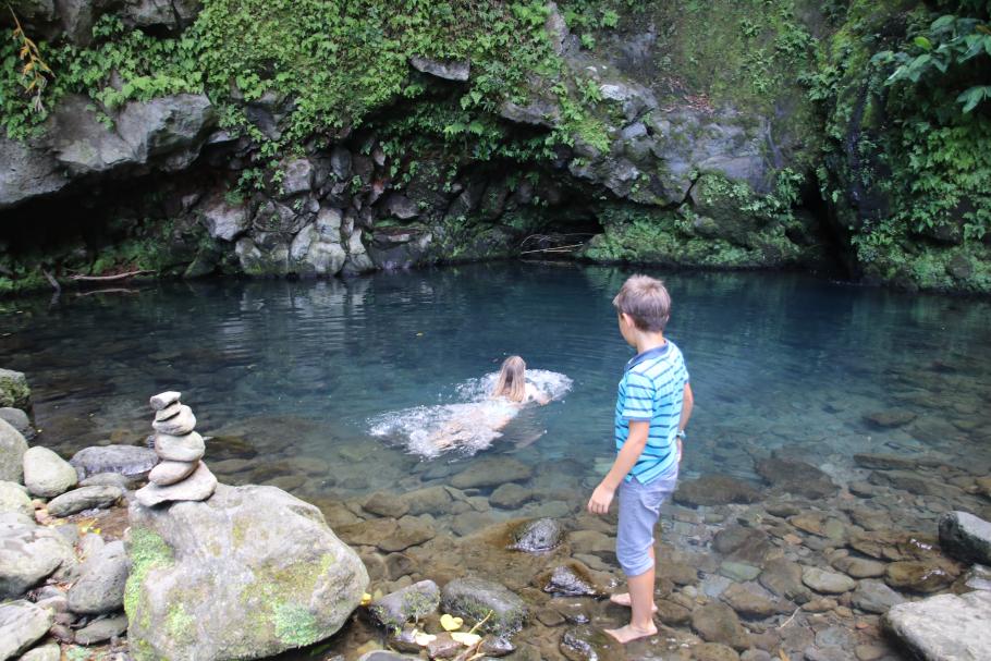 Warum bis nach Blaubeuren reisen, wenn es auch die Azoren tun?