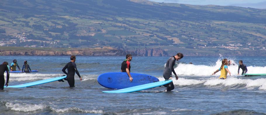 Nach einer halbstündigen Trockenübung geht es auf&rsquo;s Wasser