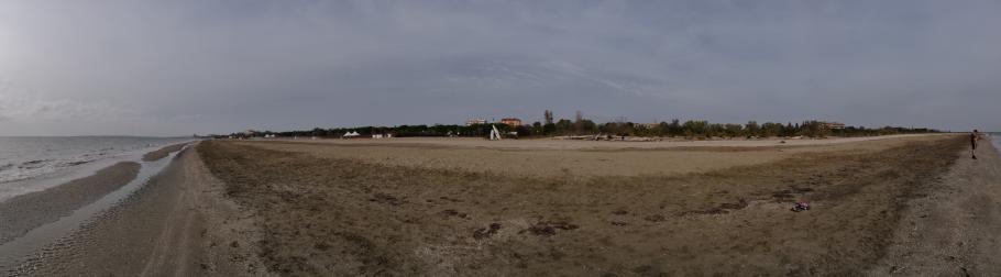 Unser Hotel ist das rote Haus in der Mitte