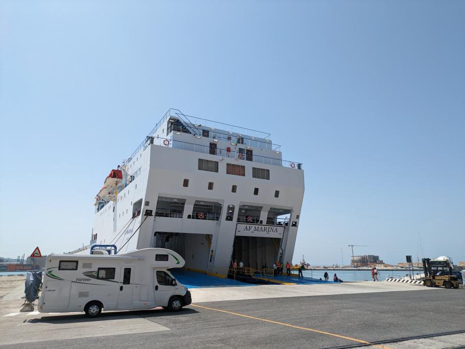 Hier wirkt der Camper nicht mehr besonders groß