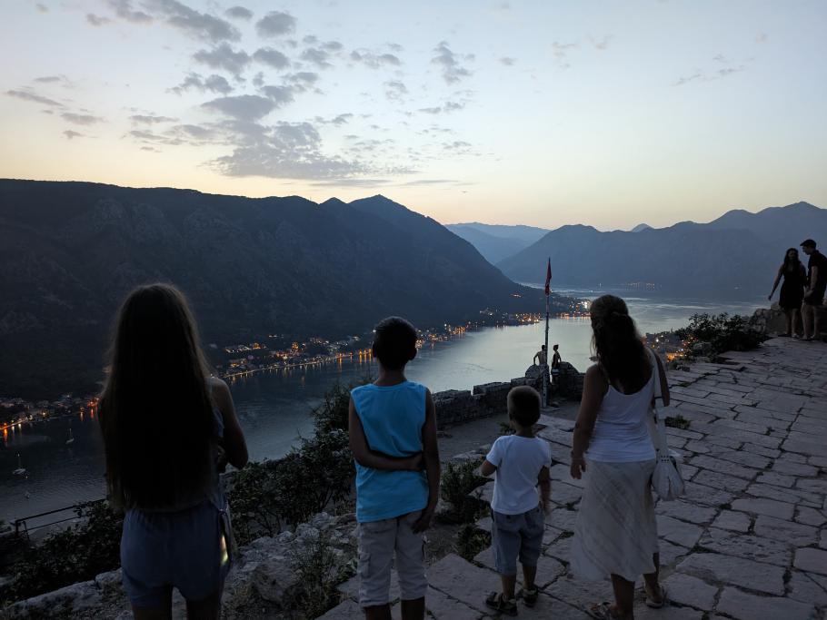 Wir genießen die Aussicht, solange wir noch etwas sehen