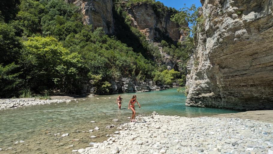 Die Mittagssonne bietet ideales Licht zum Fotografieren