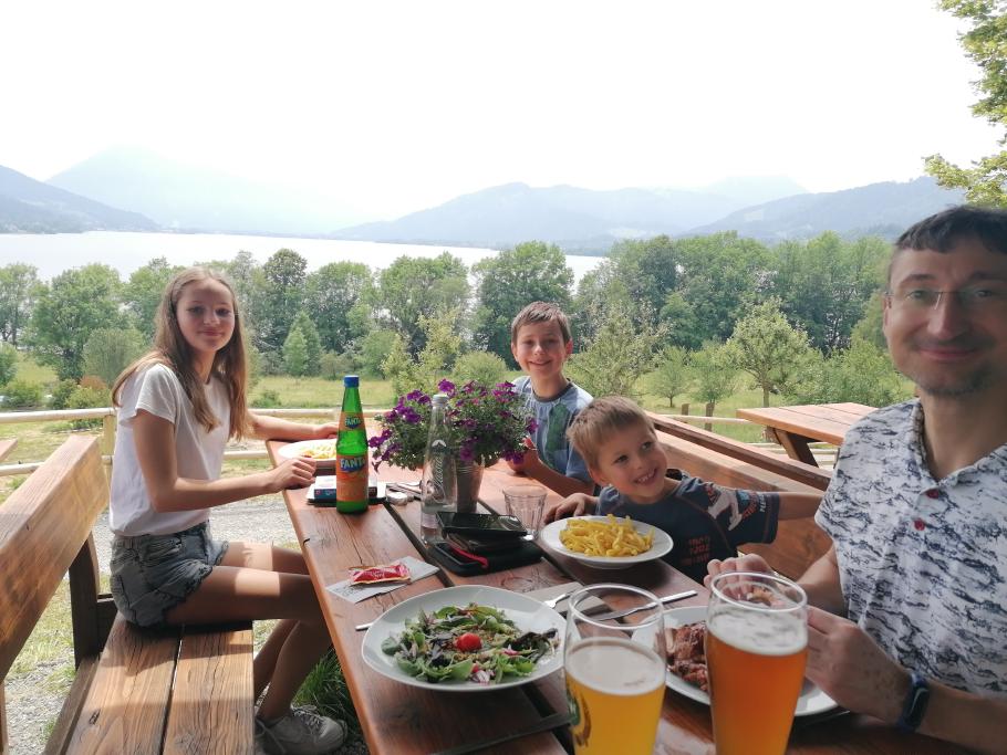 Deftig-bayrisch mit toller Aussicht auf den See