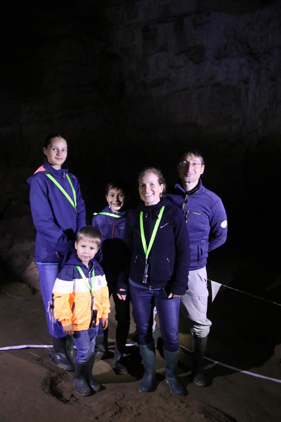 Zum Schluss noch ein Höhlenforscher-Gruppenfoto