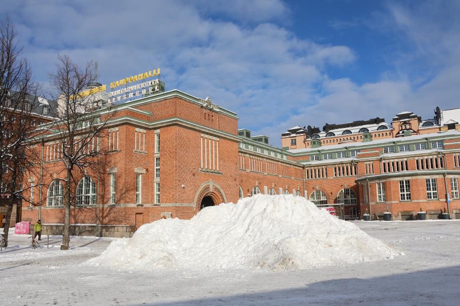 Schon vor 100 Jahren hat die Halle zum Shoppen eingeladen
