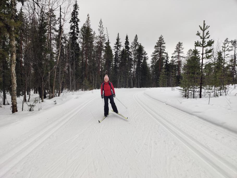 Nach dem Mittag drückt die Sonne ein klein wenig durch