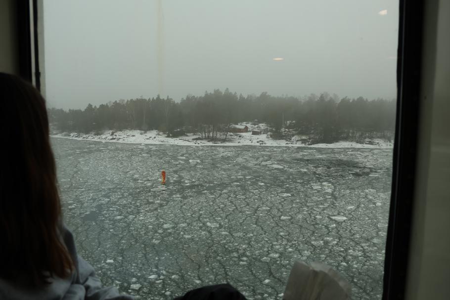 Für Annabell schaut das Meer aus wie ein “Mega-Slushi”