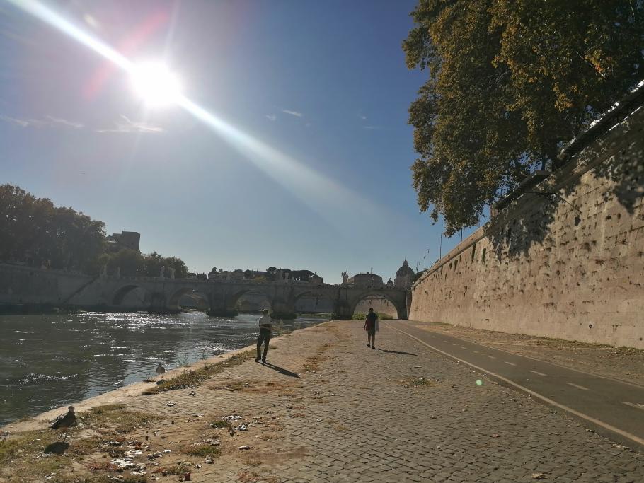 Eine Treppe tiefer ist von der Großstadt kaum noch etwas zu spüren
