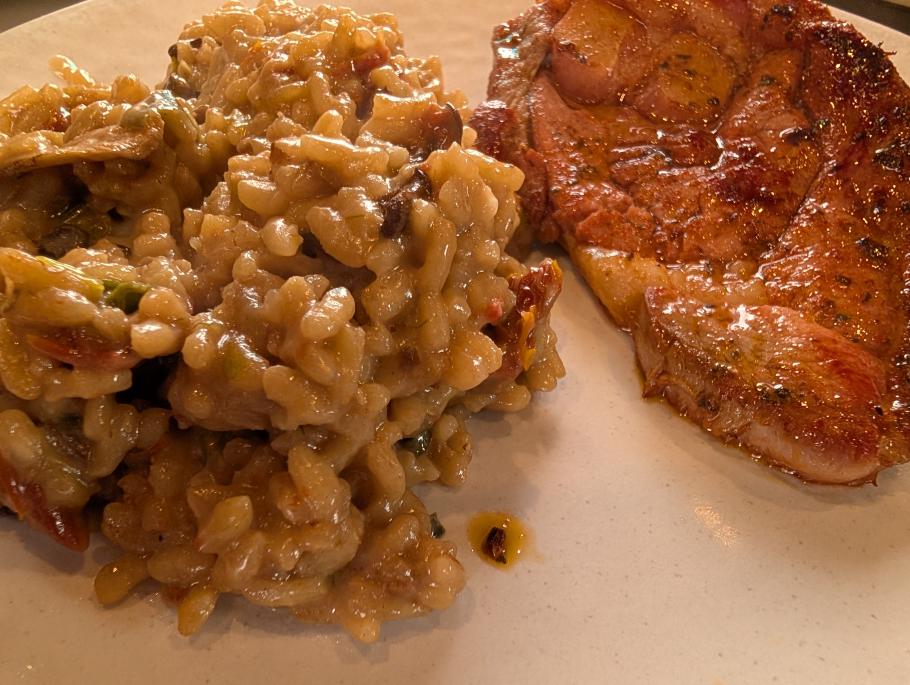 Pilzrisotto mit Lammsteaks