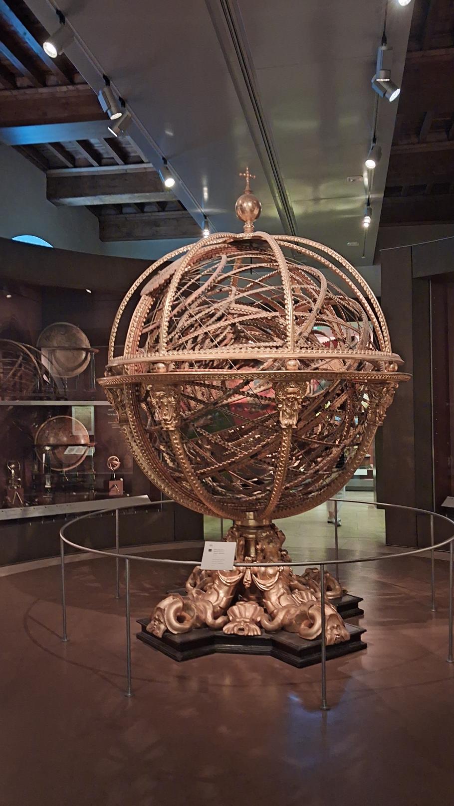 Die Armillarsphäre von Antonio Santucci