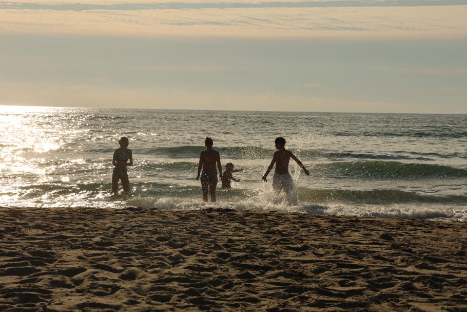 Das Meer ist noch 23 Grad warm